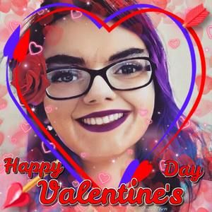 Meet your Posher, Roxanne